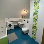 Dom Pod Glogami *