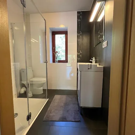 Holiday home Dom Pod Glogami Szczytno (Warmian-Masurian)